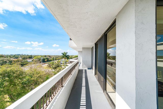 23200 Camino Del Mar 604, Boca Raton, FL 33433