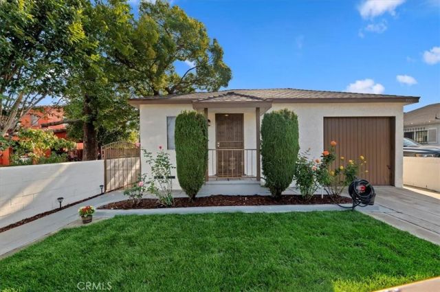 3100 Los Flores, Lynwood, CA 90262