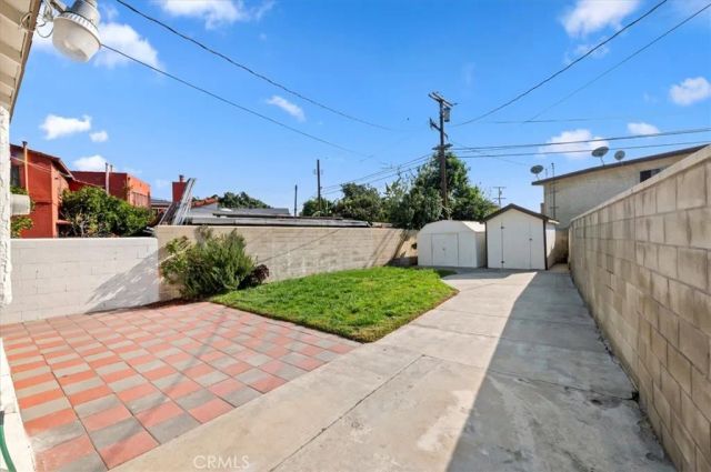 3100 Los Flores, Lynwood, CA 90262