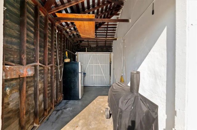 3100 Los Flores, Lynwood, CA 90262