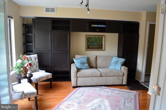 11162 HARBOR CT, Reston, VA 20191