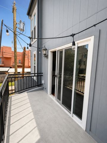 4020 Holland Avenue 213, Dallas, TX 75219