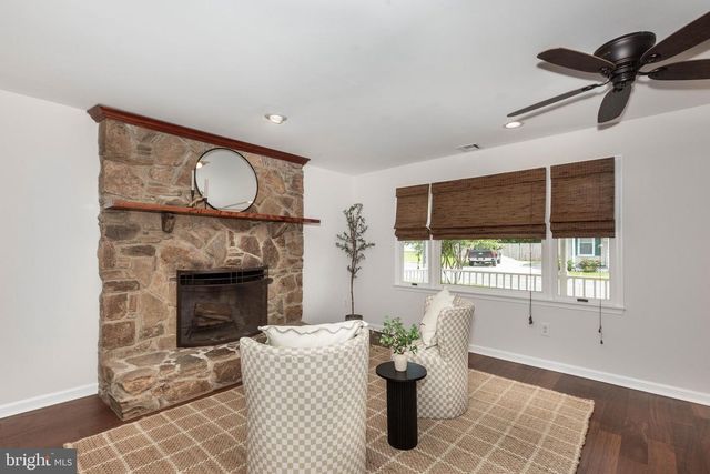 3046 SYKESVILLE RD, Westminster, MD 21157