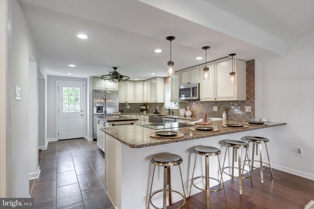 3046 SYKESVILLE RD, Westminster, MD 21157