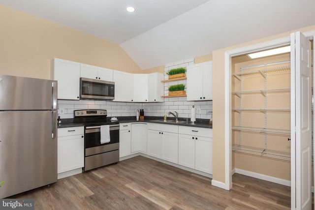 3046 SYKESVILLE RD, Westminster, MD 21157