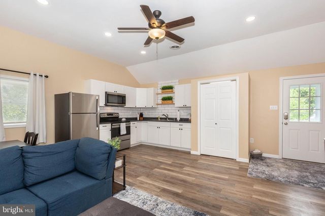 3046 SYKESVILLE RD, Westminster, MD 21157