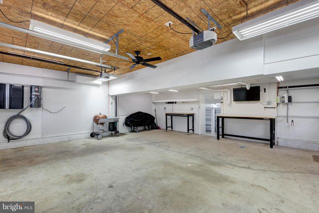 3046 SYKESVILLE RD, Westminster, MD 21157