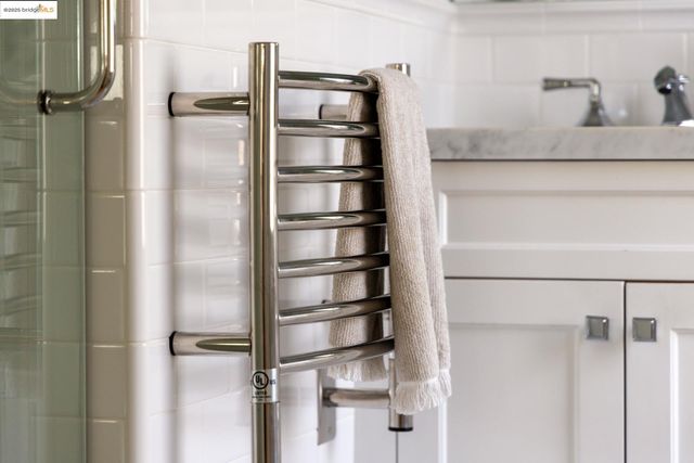 2964 Magnolia St, Berkeley, CA 94705