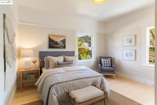 2964 Magnolia St, Berkeley, CA 94705