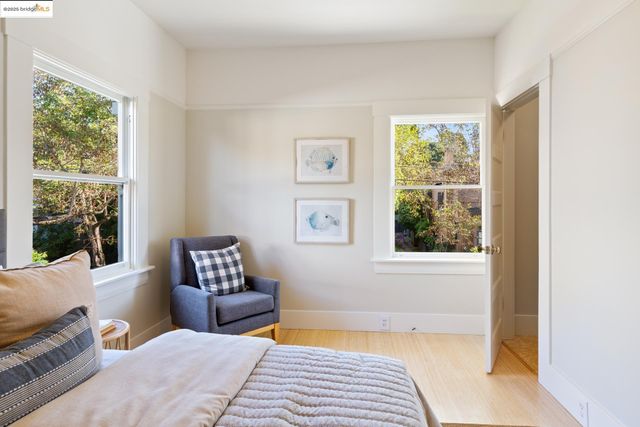 2964 Magnolia St, Berkeley, CA 94705