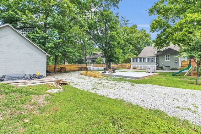 601 N Main St, Mount Pleasant, TN 38474