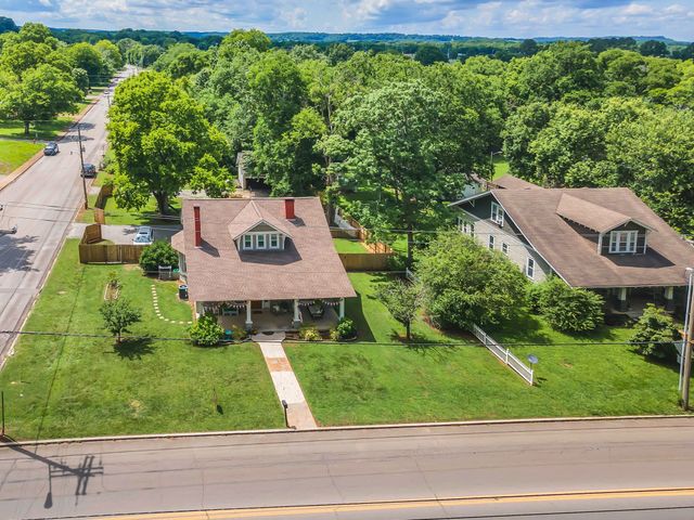 601 N Main St, Mount Pleasant, TN 38474