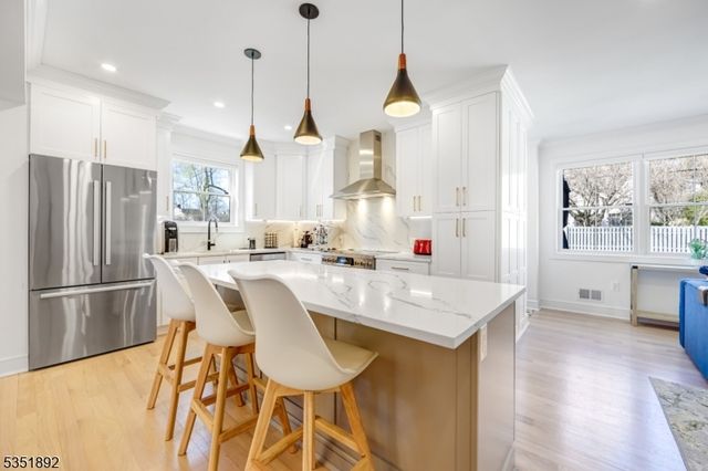 660 Ridgewood Ave, Montclair Twp., NJ 07043