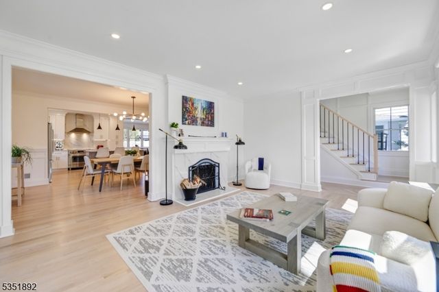 660 Ridgewood Ave, Montclair Twp., NJ 07043