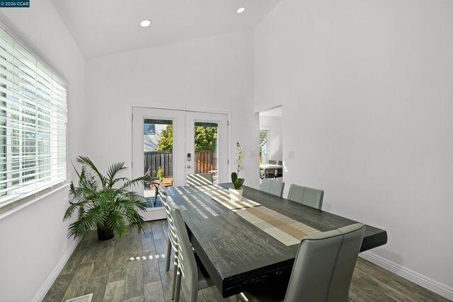 162 Woodfield, Hercules, CA 94547