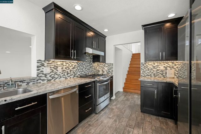 162 Woodfield, Hercules, CA 94547