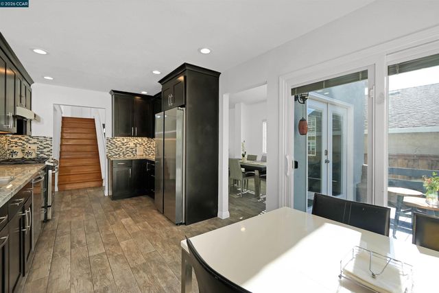 162 Woodfield, Hercules, CA 94547