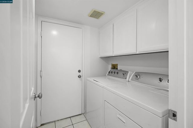 162 Woodfield, Hercules, CA 94547