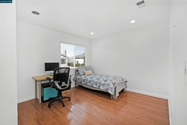 162 Woodfield, Hercules, CA 94547