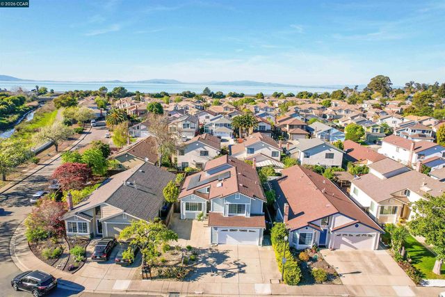 162 Woodfield, Hercules, CA 94547