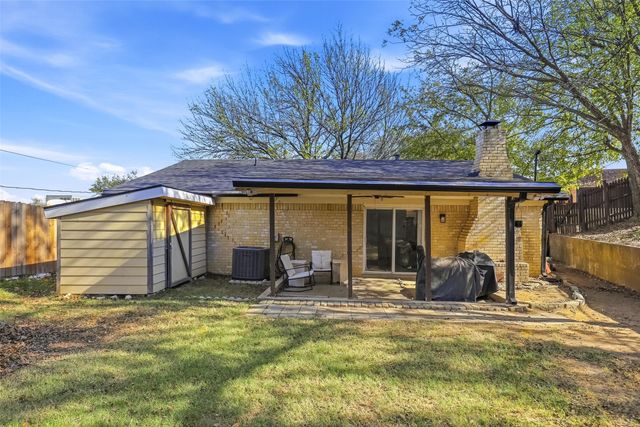 5368 Wonder Drive, Fort Worth, TX 76133