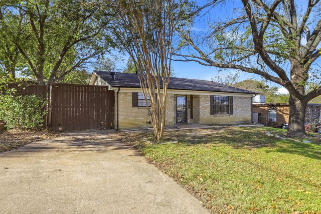 5368 Wonder Drive, Fort Worth, TX 76133