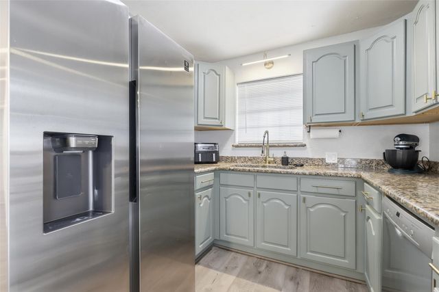 5368 Wonder Drive, Fort Worth, TX 76133