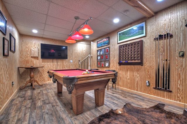 294 Oakwood Trail, Mineral Bluff, GA 30559