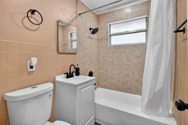 1768 42ND STREET S, St Petersburg, FL 33711