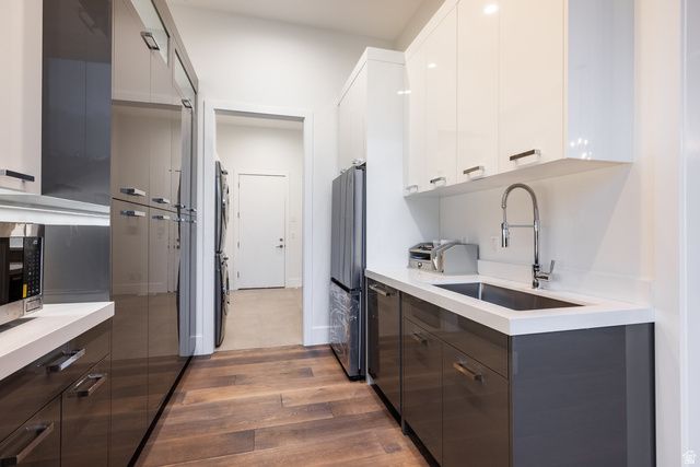 9969 S ALTAMONT DR, Sandy, UT 84092