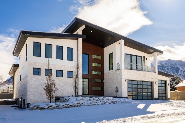 9969 S ALTAMONT DR, Sandy, UT 84092