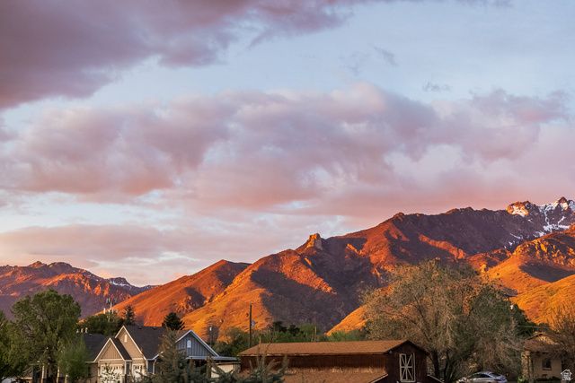 9969 S ALTAMONT DR, Sandy, UT 84092