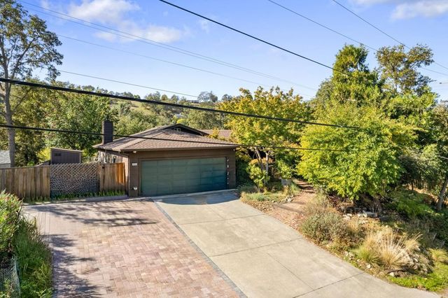 411 La Vista Rd, Walnut Creek, CA 94598