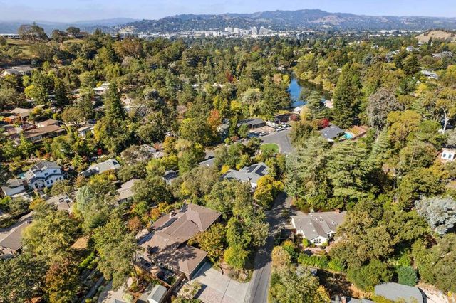 411 La Vista Rd, Walnut Creek, CA 94598