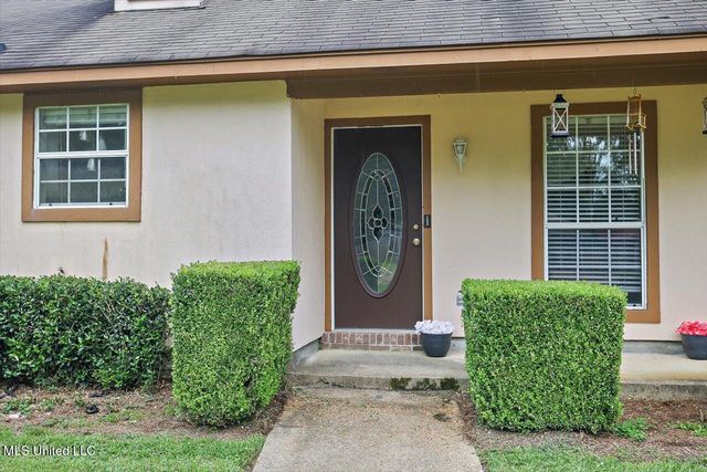 2030 Red Oak Drive, Brandon, MS 39042