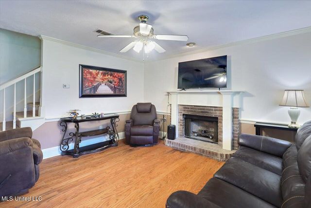 2030 Red Oak Drive, Brandon, MS 39042