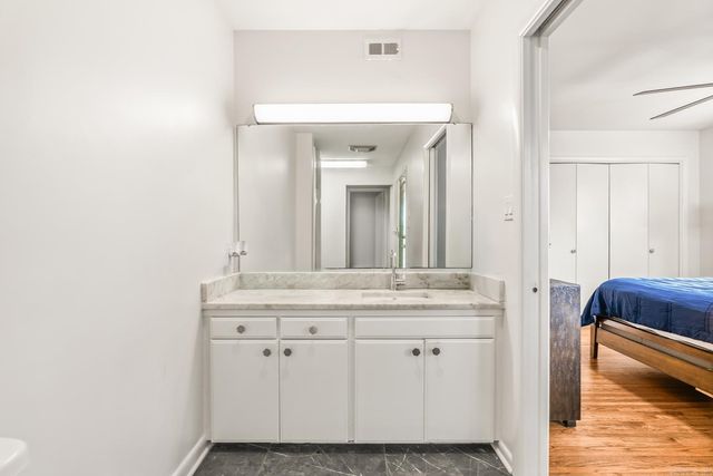 901 N McKinley Street, Little Rock, AR 72207