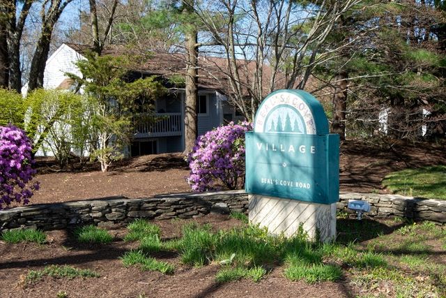 1 Beals Cove Rd C, Hingham, MA 02043