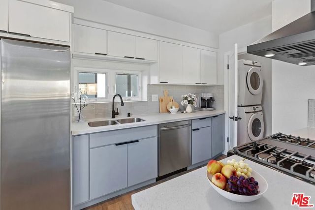 1724 Menlo Avenue B, Los Angeles, CA 90006