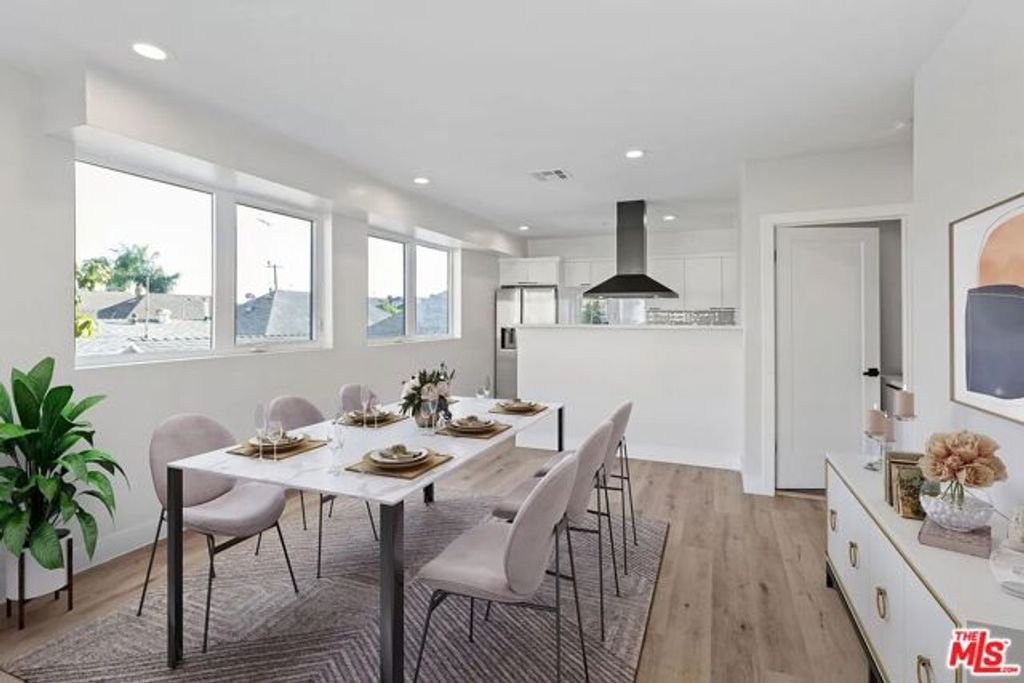 1724 Menlo Avenue B, Los Angeles, CA 90006