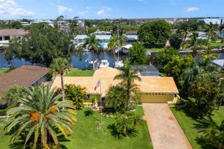 133 HOLLY AVENUE, Sarasota, FL 34243