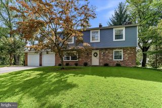 1446 RIVERWOOD LN, Phoenixville, PA 19460