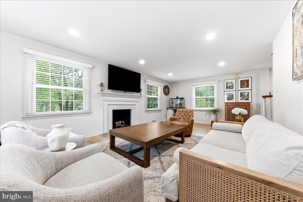 1446 RIVERWOOD LN, PHOENIXVILLE, PA 19460 — photo 5