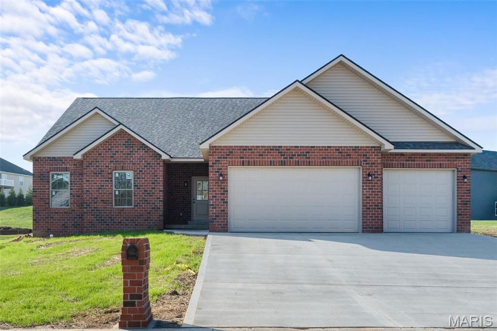2789 Earth Crest Drive, Washington, MO 63090