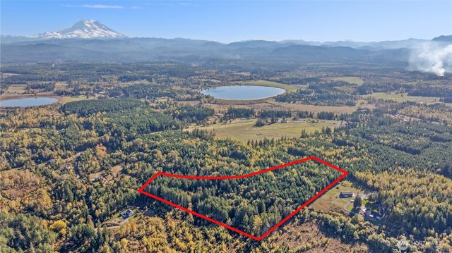 40320 32nd Avenue E, Eatonville, WA 98328