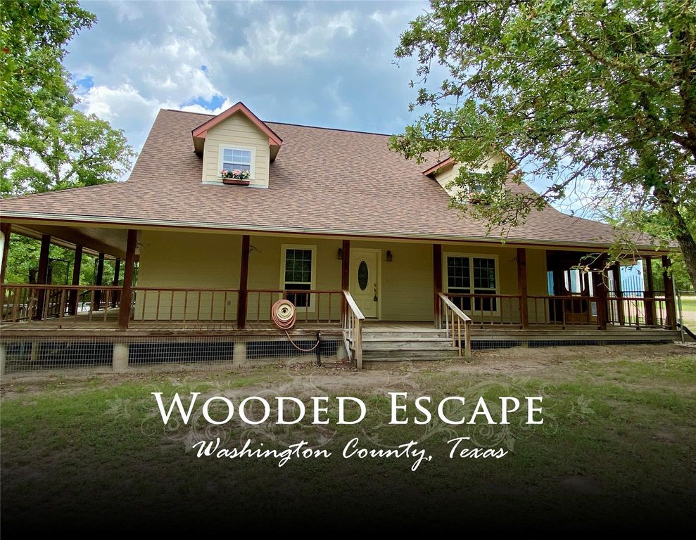 2080 Dead End LN, Ledbetter, TX 78946