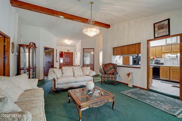 10086 HUNTINGTON FOREST Boulevard E, Jacksonville, FL 32257