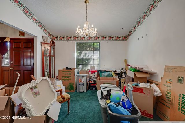 10086 HUNTINGTON FOREST Boulevard E, Jacksonville, FL 32257