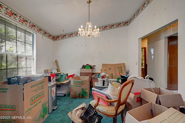 10086 HUNTINGTON FOREST Boulevard E, Jacksonville, FL 32257