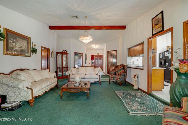 10086 HUNTINGTON FOREST Boulevard E, Jacksonville, FL 32257